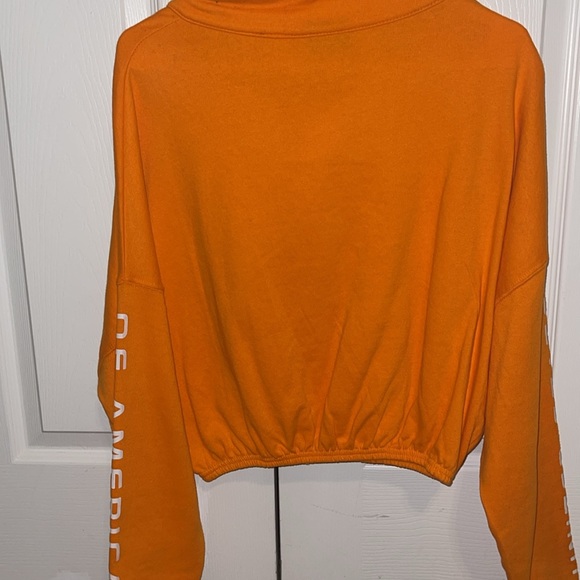 NASA cropped pullover / size Medium - Picture 6 of 6